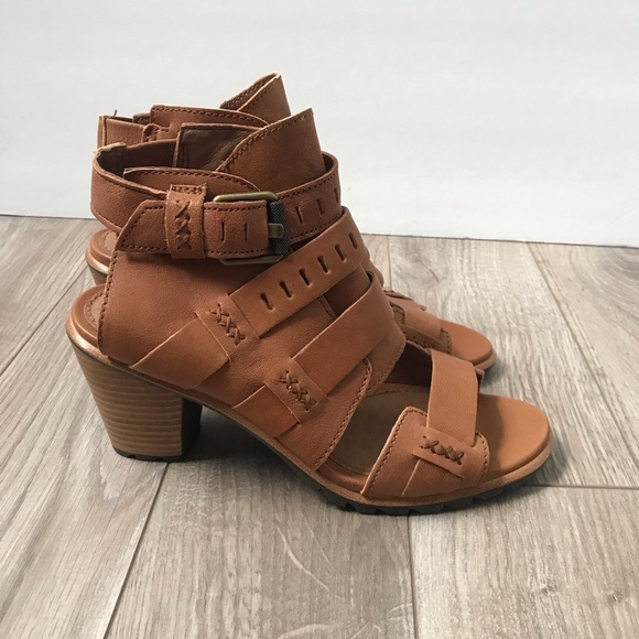 sorel nadia buckle bootie